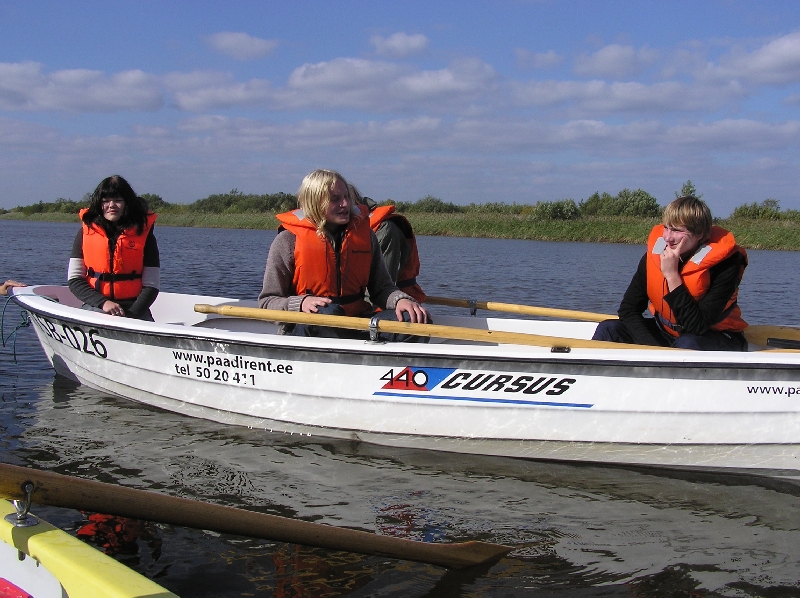 laup053.JPG