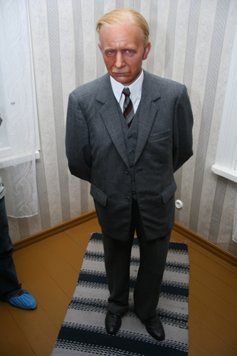 242.jpg