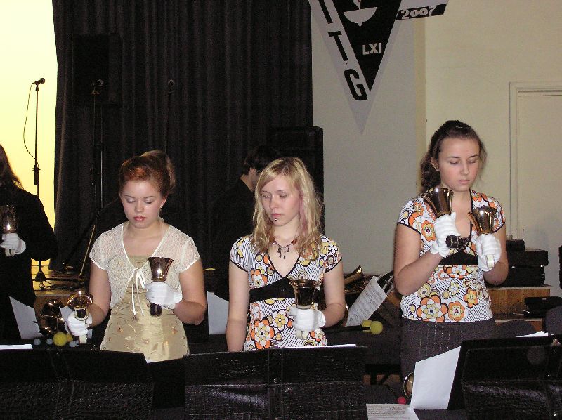 ball-2007-20.jpg