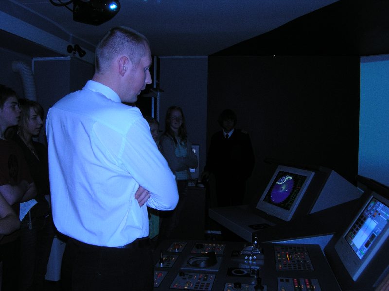 09-oppus1.jpg