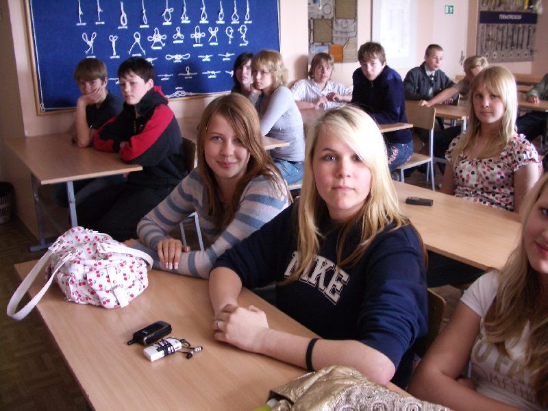 7bloeng3.jpg