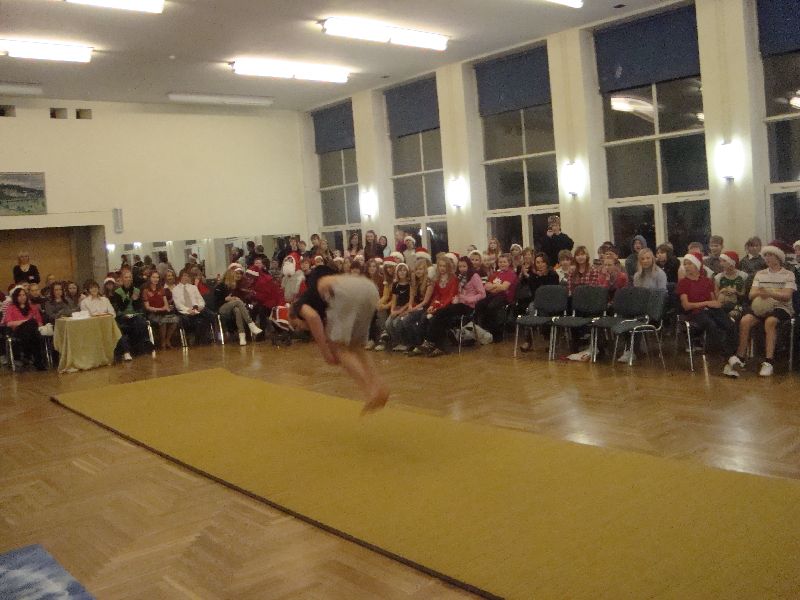 110.jpg