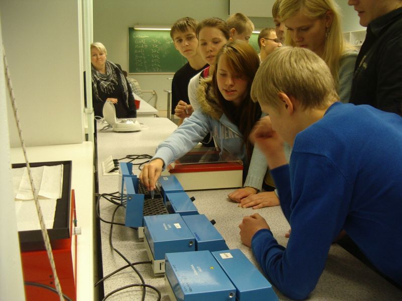 0910bioteh10c019.jpg