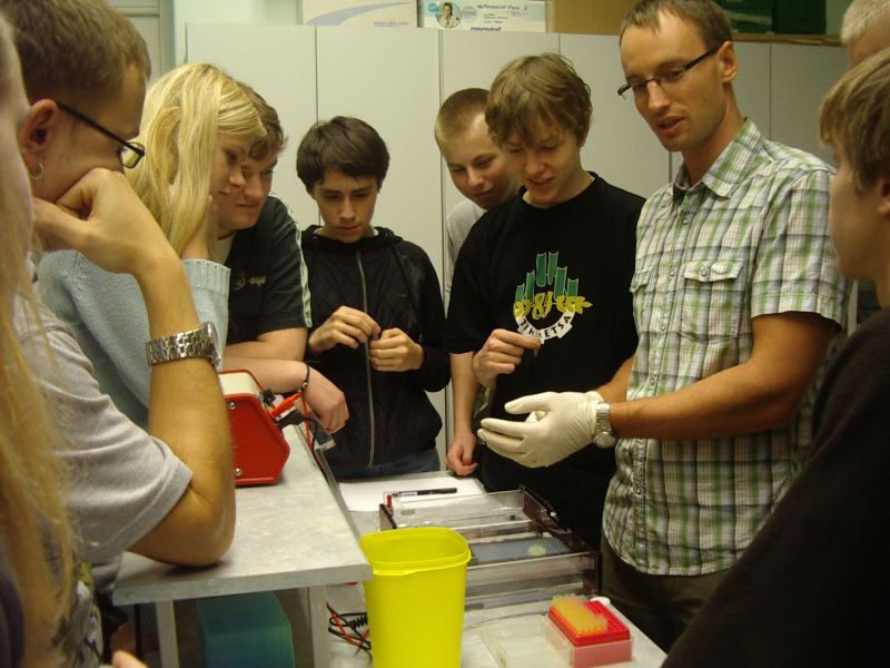 0910bioteh10c020.jpg