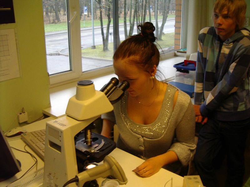 20102011medTHKK008.jpg