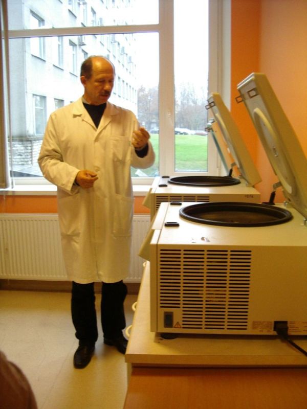 20102011medTHKK014.jpg