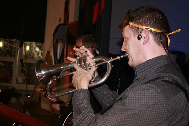 ball-1027.jpg