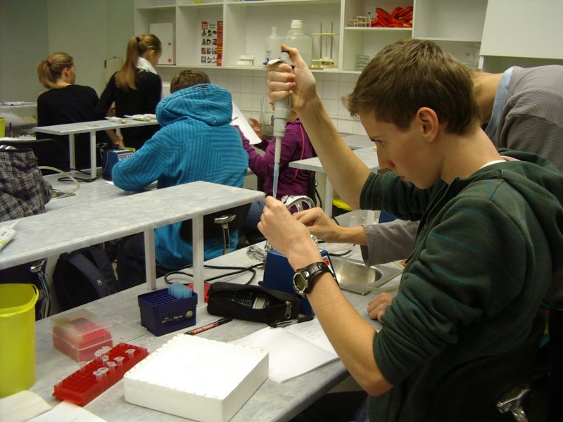 20112012_10cbioteh005.jpg