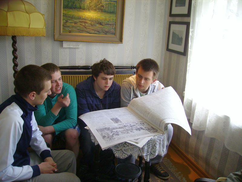 143.jpg