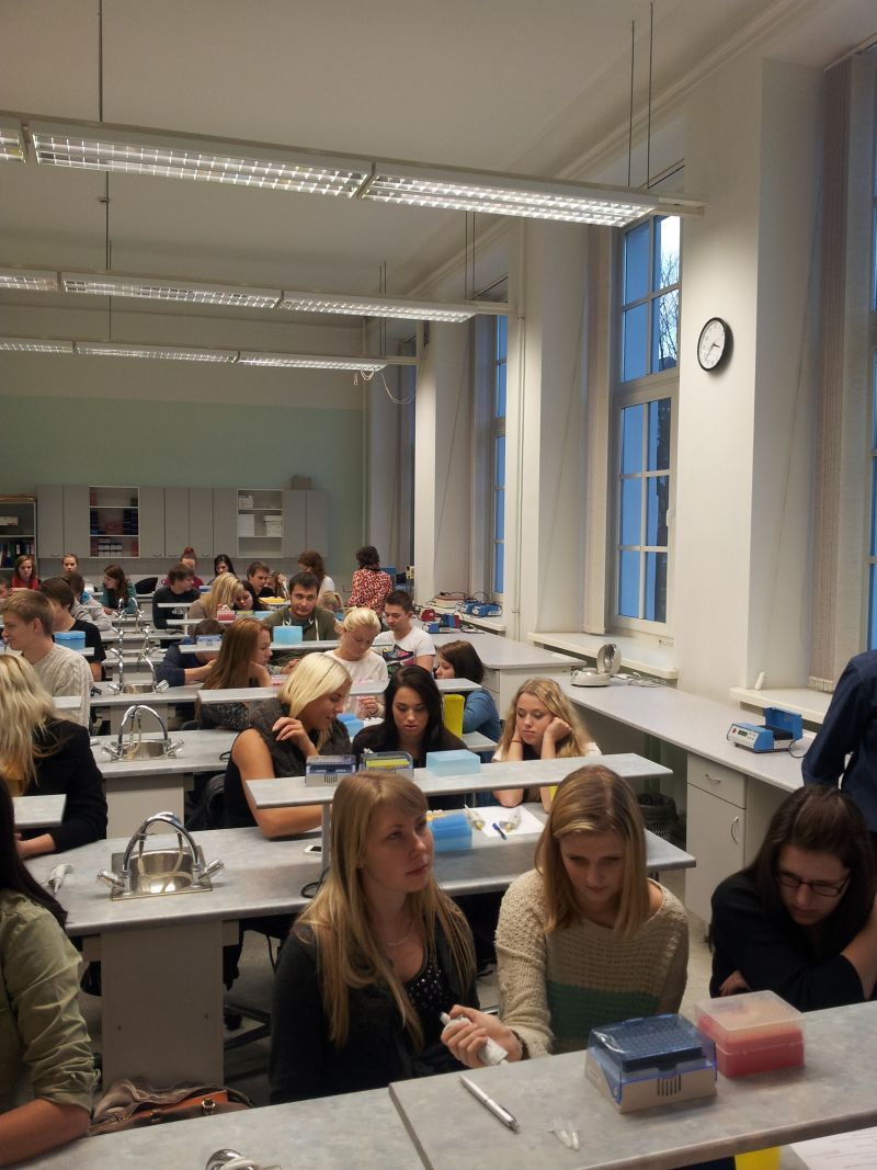 12b12m20132014TY_biotehn002.jpg