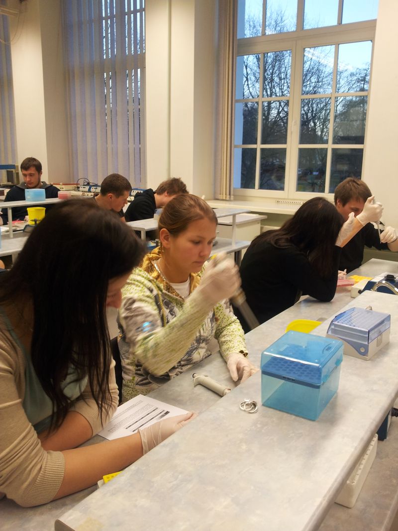 12b12m20132014TY_biotehn052.jpg