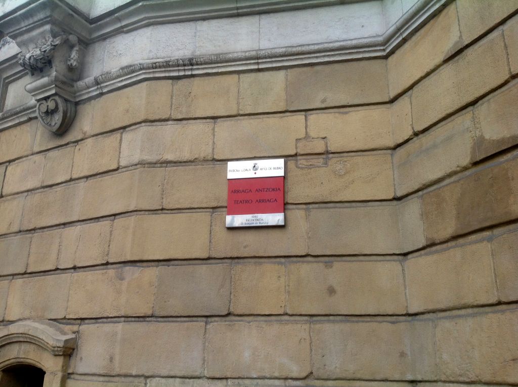 1748.jpg