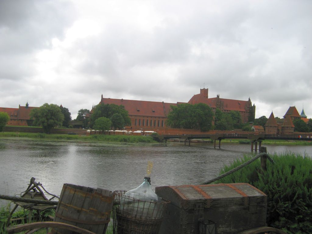 473.jpg