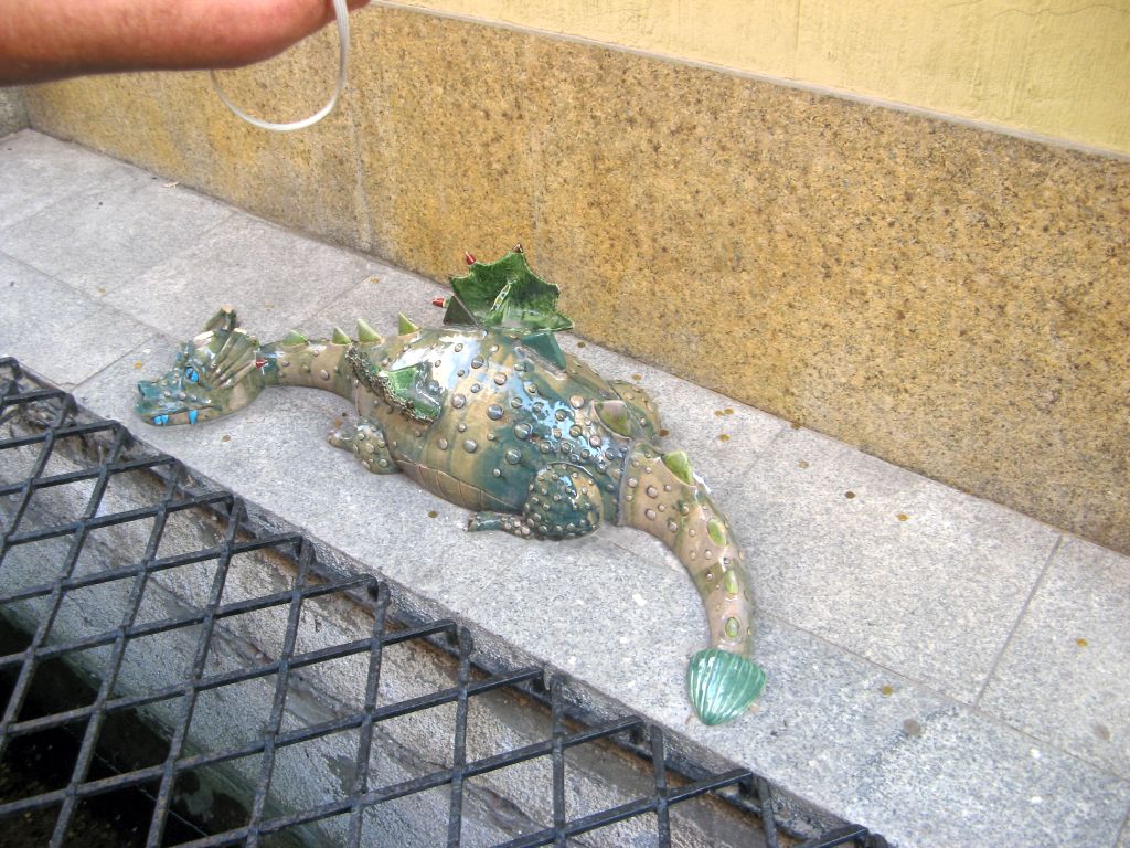 533.jpg